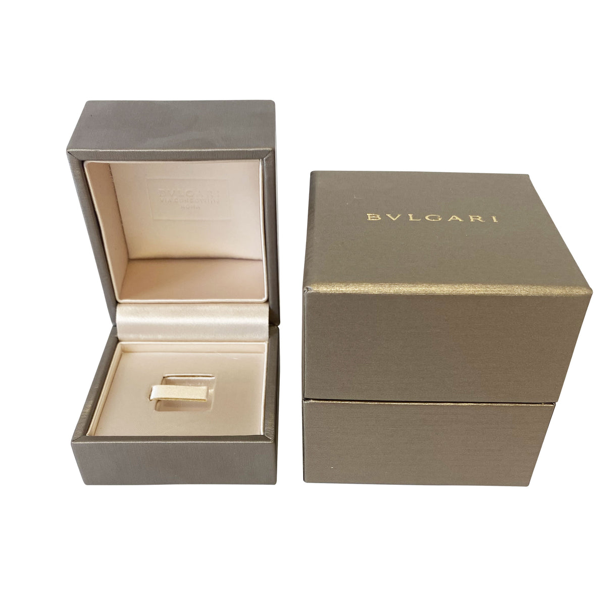 BVLGARI Bvlgari Divas' Dream En Tremblant Pave Diamond Ring in 18K White Gold 1.85 CTW box