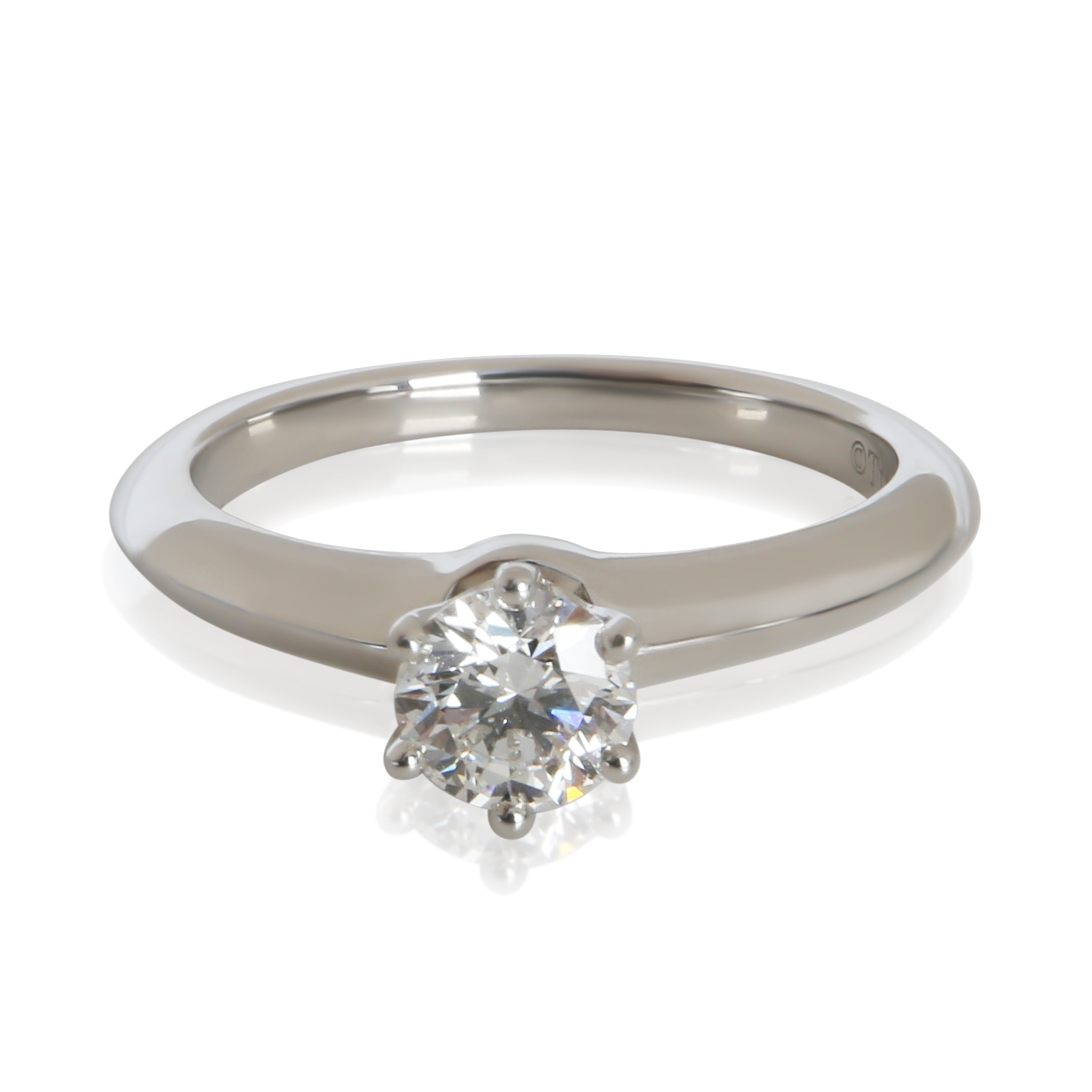 Tiffany & Co. 0.6 ct Round Brilliant Diamond Engagement Ring fv