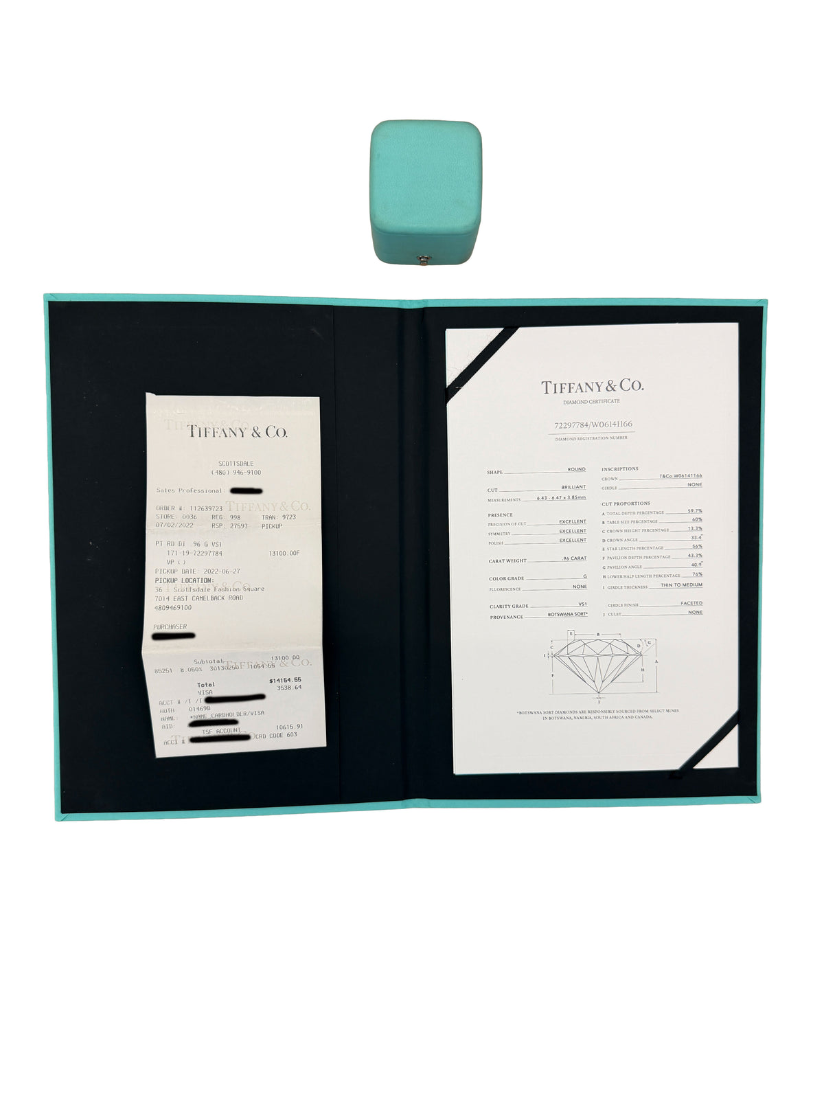 Tiffany & Co. 0.96 ct Round Brilliant Diamond Engagement Ring box
