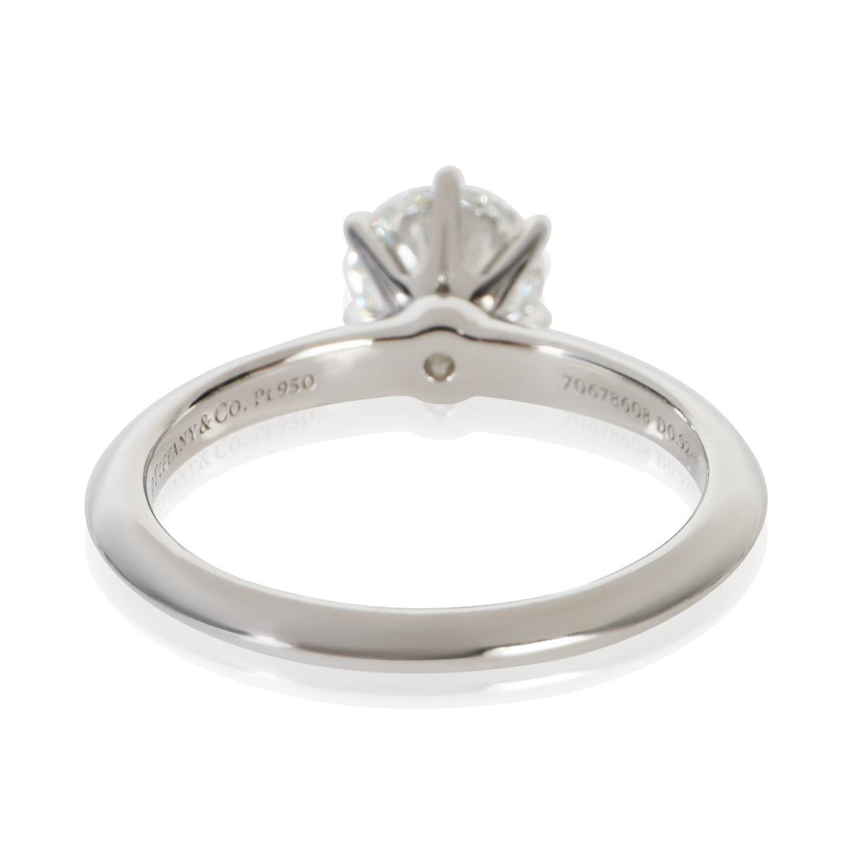 Tiffany & Co. 0.92 ct Round Brilliant Diamond Engagement Ring 3