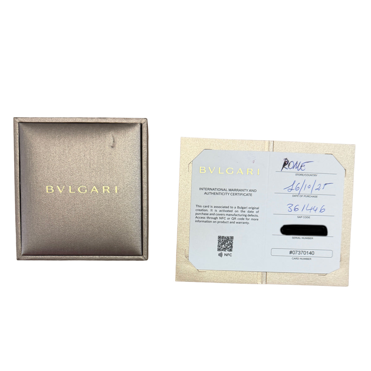 BVLGARI Rose Gold Diamond Diva's Dream Pendant box